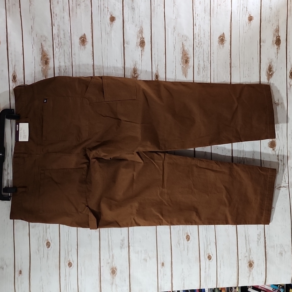 Mens Cargo Pants - Size 42x30 ⭐️NWT!⭐️ - Picture 9 of 9